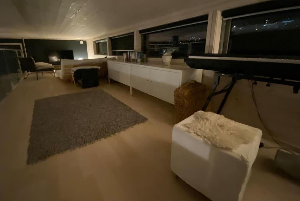 Delikat Hytte Omgitt Av Hallingdals Vakre Fjell Al Bagian luar foto